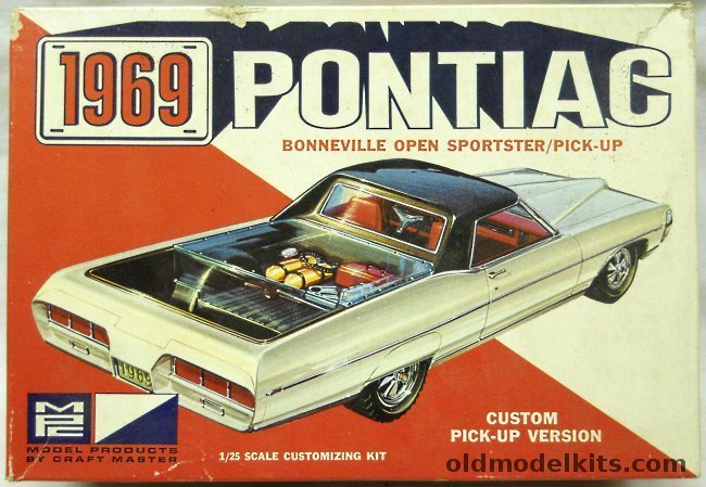 MPC 1/25 1969 Pontiac Bonneville Convertible - Stock or Custom Pickup Version, 1069-200 plastic model kit